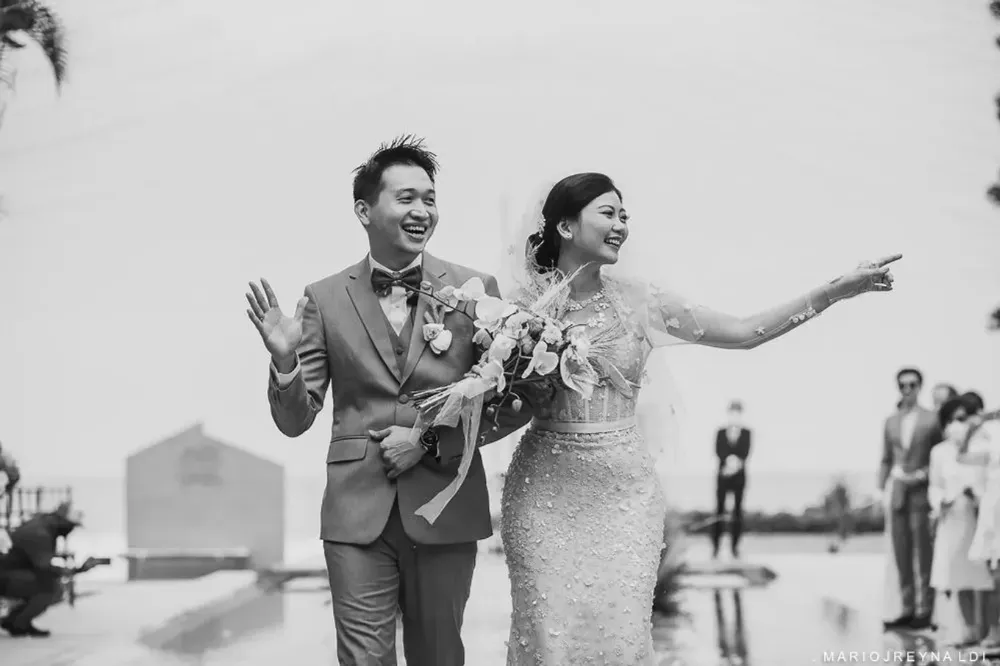 black & white wedding photo