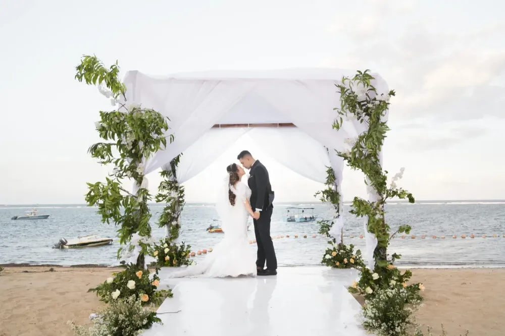 wedding arch ceremony by the beach