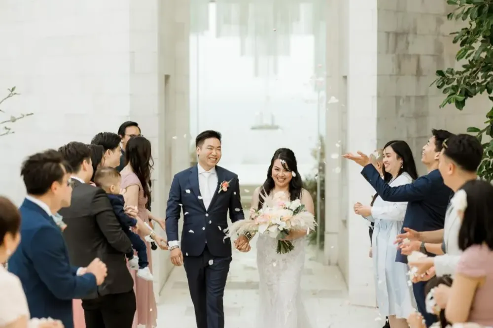 chappel wedding in bali